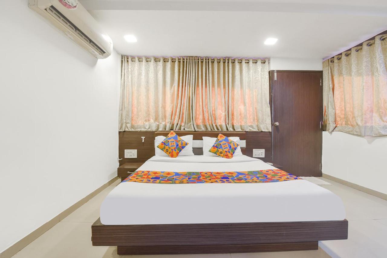 Fabhotel Skyland Ахмедабад Экстерьер фото